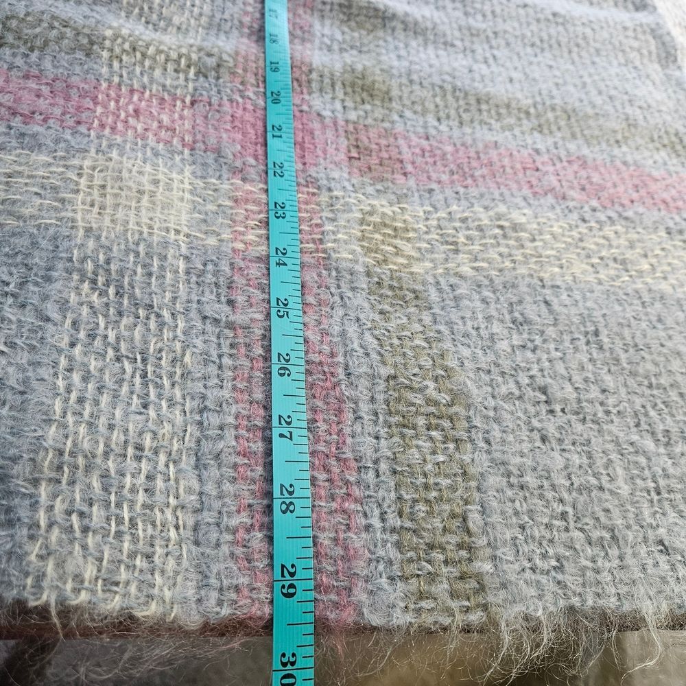 SUZANNE SCHWARTZ Kentucky Handwoven Mohair Wool Knit Shawl Wrap Scarf 29"x82" - Picture 6 of 9